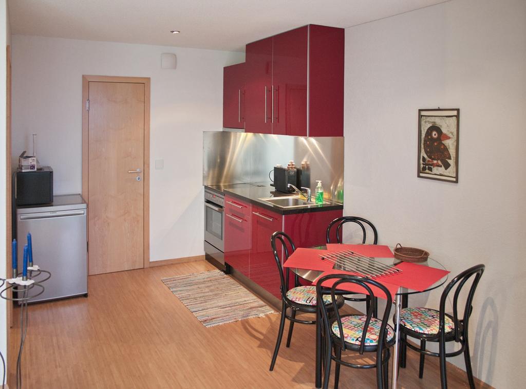 Ferienwohnung Chez Pio Murten Zimmer foto